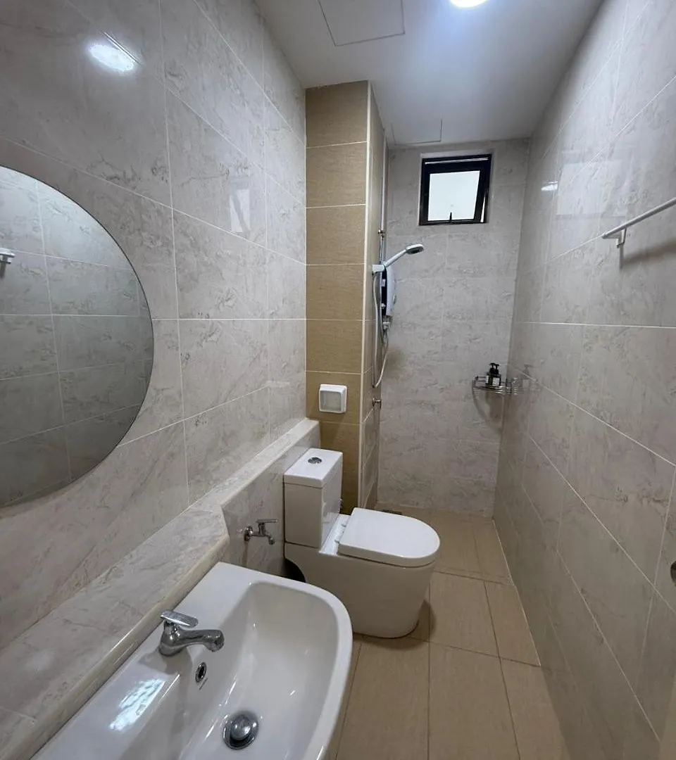 E Life D Summit Residences 1315 Wifi Netflix Johor Bahru