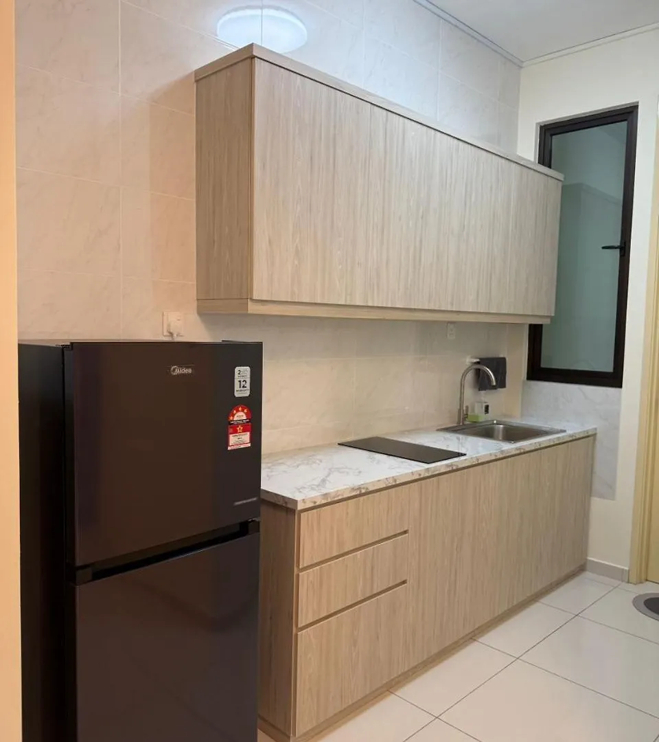 Apartment E Life D Summit Residences 1315 Wifi Netflix Johor Bahru