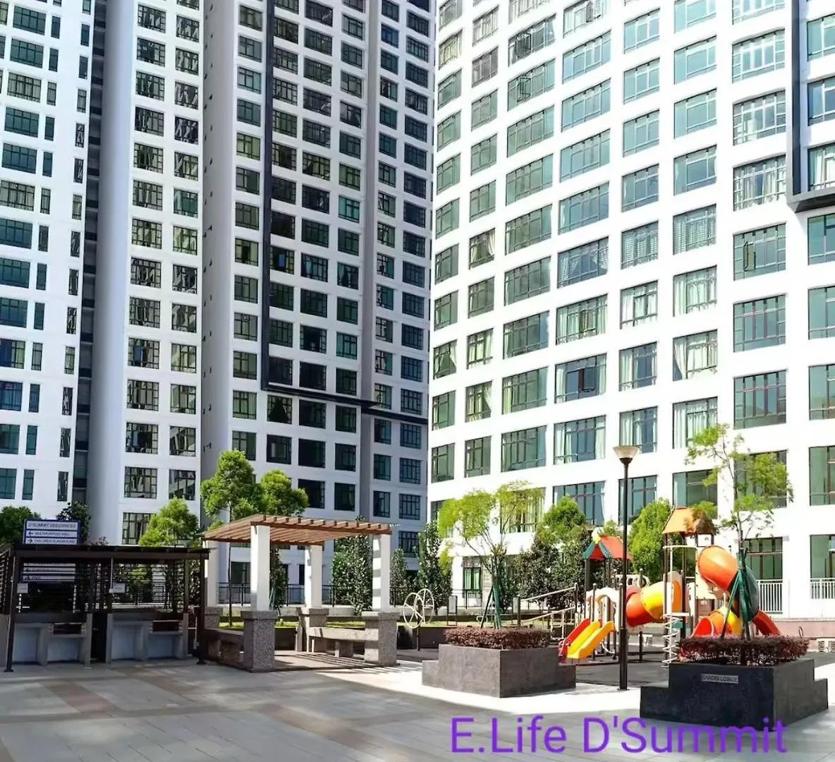 E Life D Summit Residences 1315 Wifi Netflix Johor Bahru